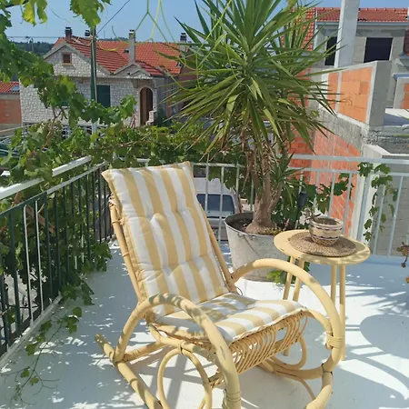 Pensjonat Alanis Vela Luka